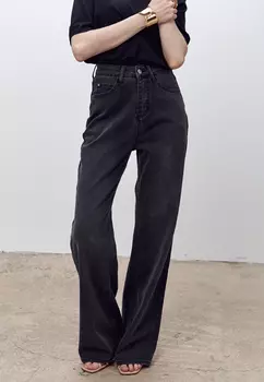 Прямые джинсы на высокой посадке AZUR