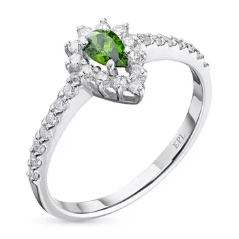 Классическое кольцо из белого золота с хромдиопсидом и бриллиантами э0936кц08184700