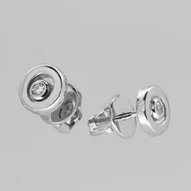 Пусеты из белого золота с бриллиантом э0901пс12151200