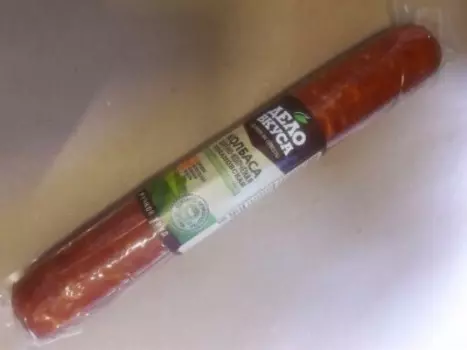 Колбаса романовская варено-копченая категории а вакуумная упаковка мясное колбасное изделие дело в