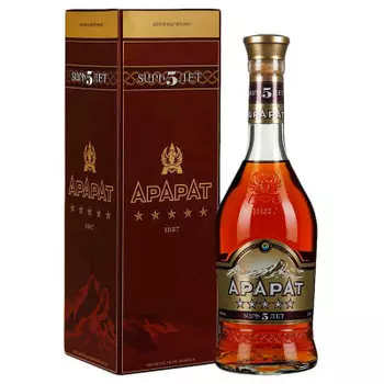 Коньяк арарат 5 звезд 0,5л 40% п/у армения