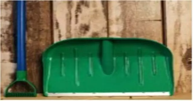 Лопата снеговая 46*37*140 см аляска черенок v-образная ручка цветная