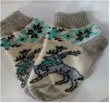 Носки женские из овечьей шерсти