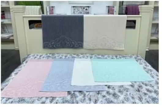 Полотенце махровое 70 x140 карина