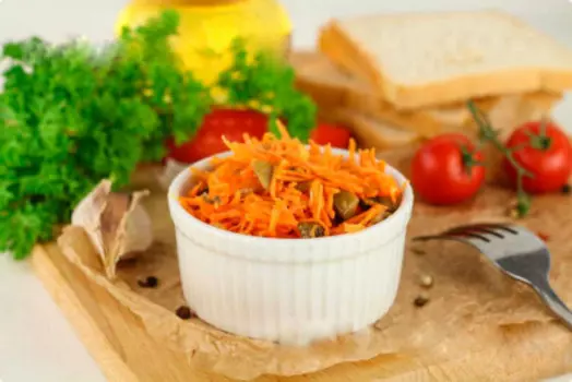 Салат из моркови с грибами по-корейски, собственное производство в упаковке