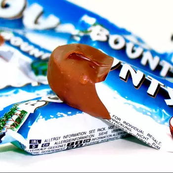 Шоколадные батончики Bounty 250г Mars