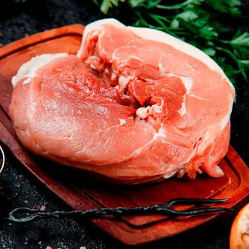 Свинина окорок на кости, собственное производство