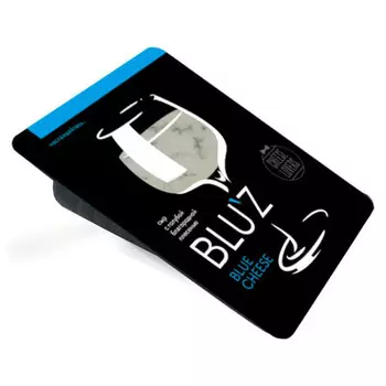 Сыр bluz 100 г 60% с голубой плесенью
