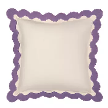 Чехол на подушку Tkano Trendy Ruffles с контрастным кантом сиреневого цвета