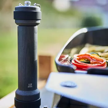 Мельница для перца Peugeot BBQ