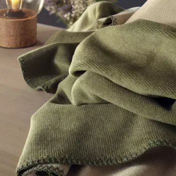 Плед 1,5-спальный Biederlack Melange Doubleface Oliv-Sahara