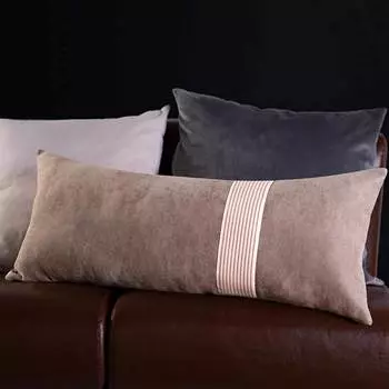 Подушка декоративная Pikamo 70x30см, цвет коричневый