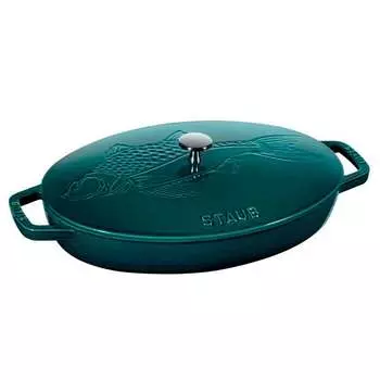 Сковорода овальная для рыбы с чугунной крышкой Staub 32см