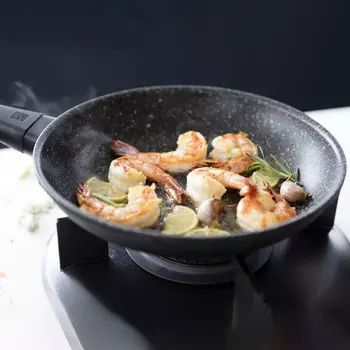 Сковорода Zwilling 24см с антипригарным покрытием Marquina Plus