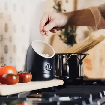 Солонка Emile Henry