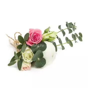 Бутоньерка «Воздушная нежность»