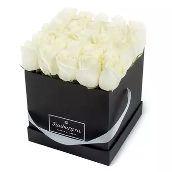 Цветы в шляпной коробке «Икона стиля»