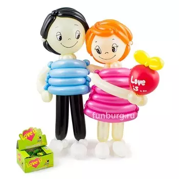 Фигура и жевательная резинка «Love is...»
