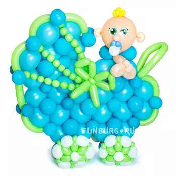 Фигура из шаров «Коляска с мальчиком»