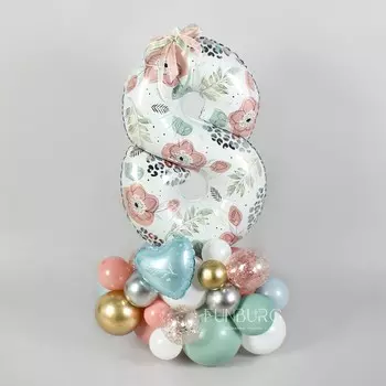 Фигура из шаров с цифрой «Цветочная восьмерка»