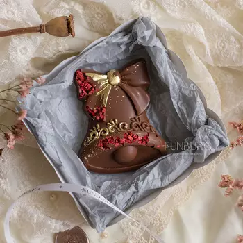 Колокольчик из бельгийского шоколада молочный шоколад