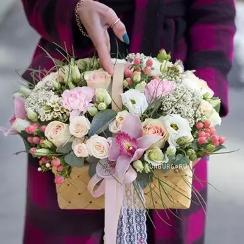 Корзина цветов «Магнолия»