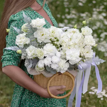 Корзина цветов «Одетта»