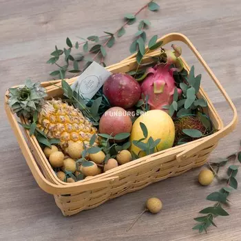 Корзина тропических фруктов «Попробуй всё!»