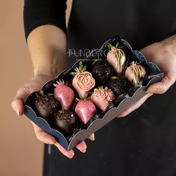 Набор клубники в шоколаде «Ночь нежна» S