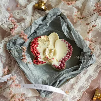 Орхидея из бельгийского шоколада белый шоколад