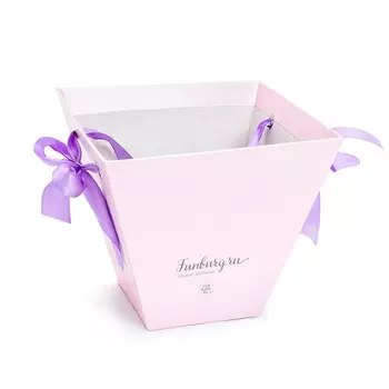 Подарочная коробка «Трапеция с ручками»