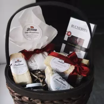 Подарочная корзина «Сырная» №3