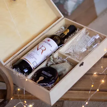 Подарочный набор «Глинтвейн в ящике»