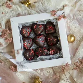 Сердечки из бельгийского шоколада S горький шоколад