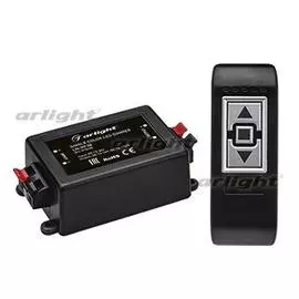 Диммер LN-RF3B (12-24V,96-192W, ПДУ 3кн) Arlight 015668