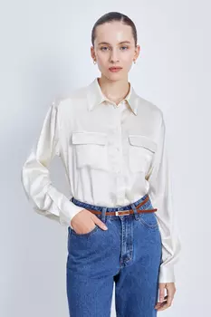 Атласная блуза с нагрудными карманами