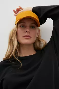 Бейсболка из льна