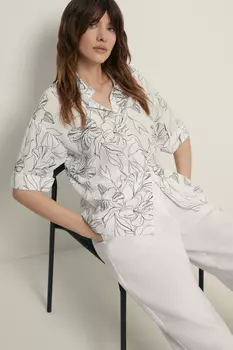 Блузка с коротким рукавом и цветочным принтом