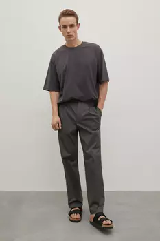 Брюки со стрелками