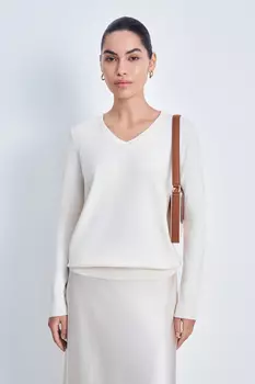 Джемпер с v-образным вырезом