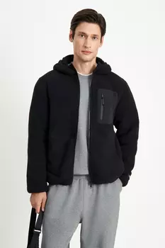 Флисовая куртка с капюшоном