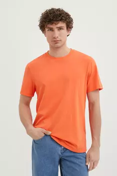 Футболка из хлопка прямого силуэта