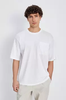 Футболка из хлопка с нагрудным карманом