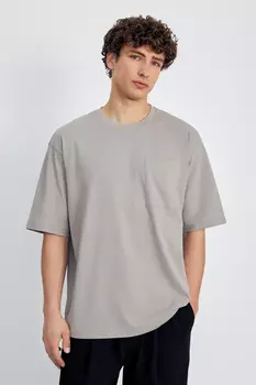 Футболка из хлопка с нагрудным карманом