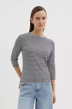 Футболка приталенного силуэта