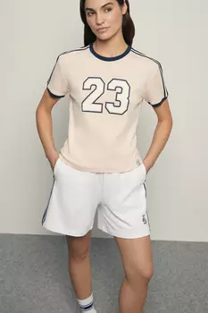 Футболка с отделкой из коллаборации с Динамо