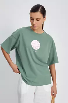 Футболка с принтом