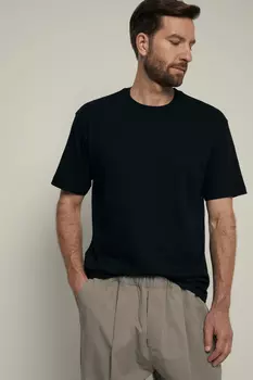 Футболка свободного силуэта