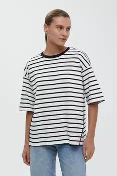 Футболка в полоску свободного силуэта