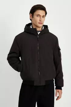 Куртка-бомбер утепленная с эластичным поясом